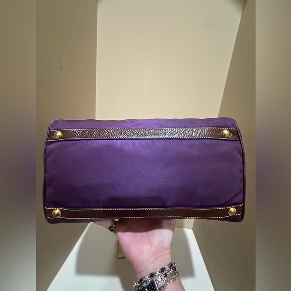Prada
Tessuto Boston Bag - Picture 9 of 15